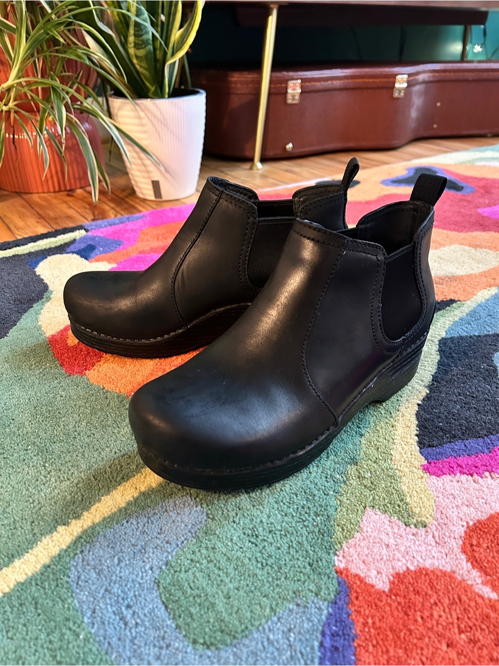 Dansko Black Oiled Leather Frankie Boots, 38, EUC
